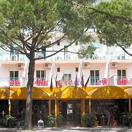 Canova Hotel