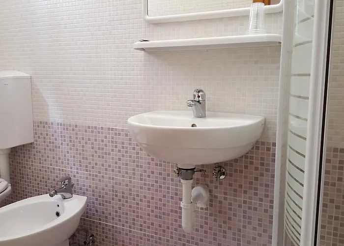 Hotel Canova 3*